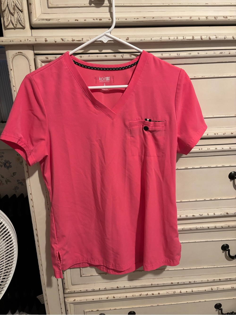 Koi Next Generation women’s S scrub top